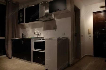 Garsoniera in zona Universitatii - Photo 4