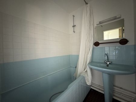 Location Appartement 1 pièce 27m² ORLEANS 45100 - Photo 2