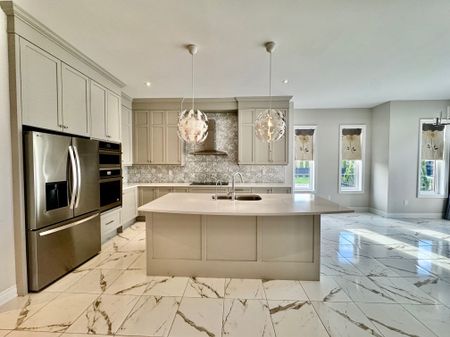 For Lease - 28 Larkin Avenue, King, Ontario - Photo 5