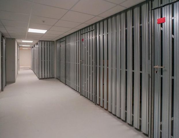 4-Zimmer-Penthauswohnung mit 125m² Dachgarten! - Photo 1