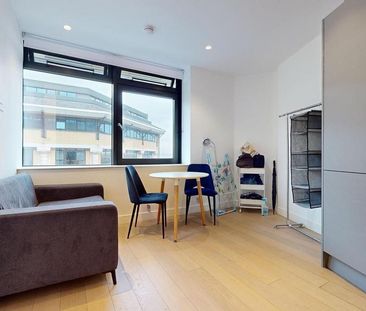 Studio to rent - Photo 4