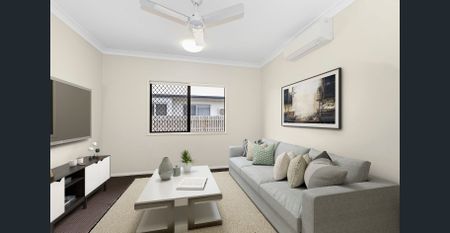 Charming on Covey! - Photo 2