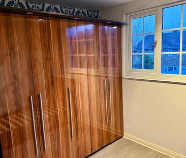 3 Bed Semi-Detached House, Birkdale Mount, LS17 - Photo 3