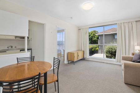 Furnished 1 bedroom in Battery Point - Photo 2