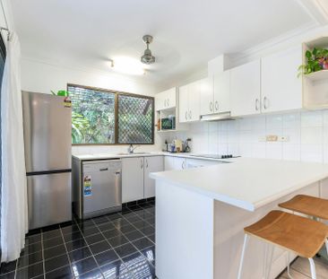 EASY, COMFORTABLE LIVING! - Photo 5