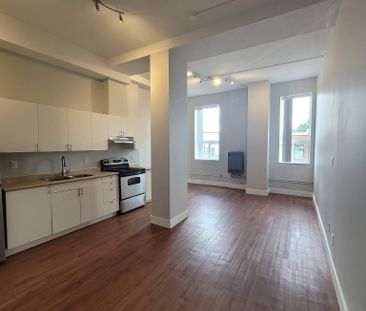 For Lease - 19 Dunlop Street Unit# 203, Barrie, Ontario - Photo 1