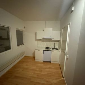 Lyftkransvägen, Skogås - Photo 2