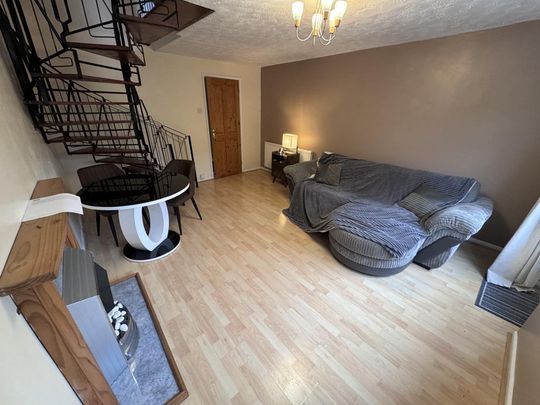 2 bedroom semi-detached house to rent - Photo 1