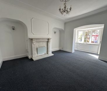 Manor Road, Doncaster, Askern - Photo 2