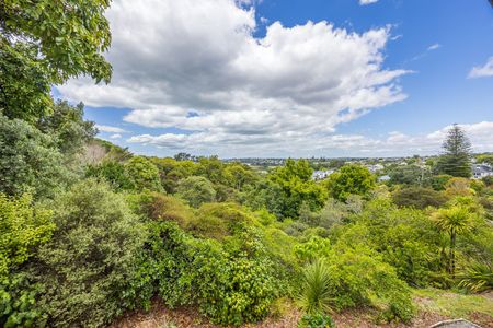 Townhouse Newmarket / Remuera - DGZ! - Photo 3