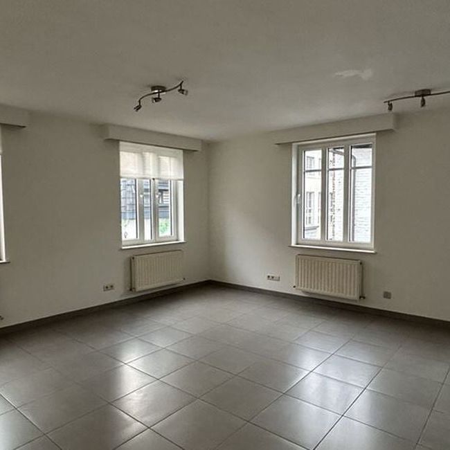 Appartement te huur in Maaseik voor € 680 met 1 slaapkamer - Foto 1