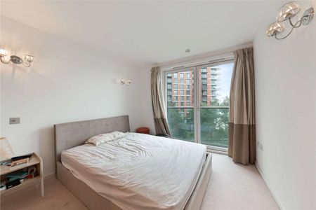 Bright and spacious 2 double bedroom, 2 bathroom apartment to rent in New Providence Wharf. - Photo 5