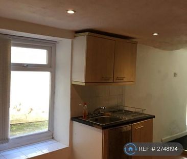 1 bedroom maisonette to rent - Photo 2