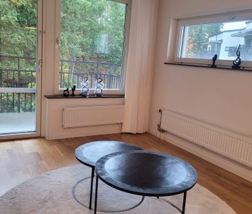 Rågsvedsvägen, Bandhagen - Photo 2