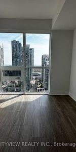 Burnhamthorpe/Confederation Brand New 2Bdrm Modern Kitchen Lrg Balcon - Photo 4