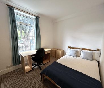 4 bedroom house share to rent - Photo 1