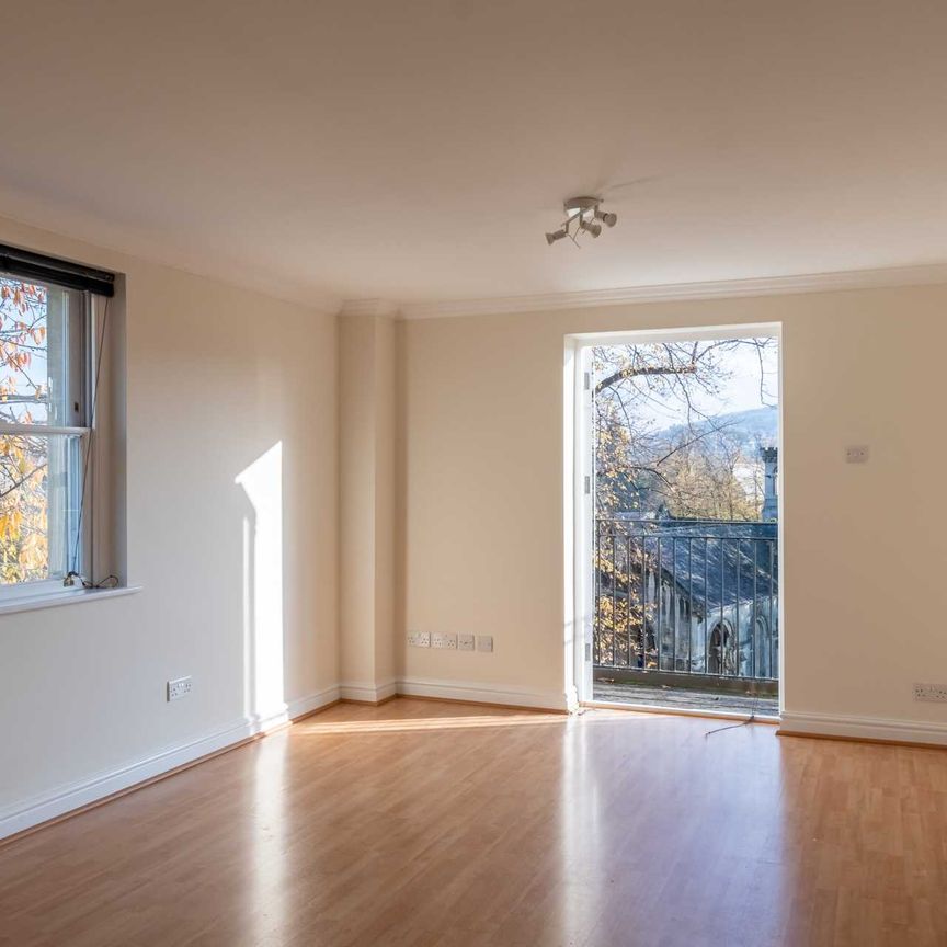 Cornwell House, Walcot Street. Bath - Photo 1