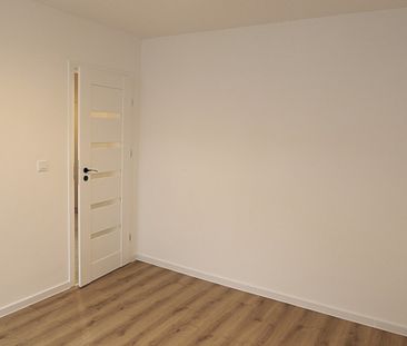 Łódź, Bolesława Limanowskiego - Фото 2