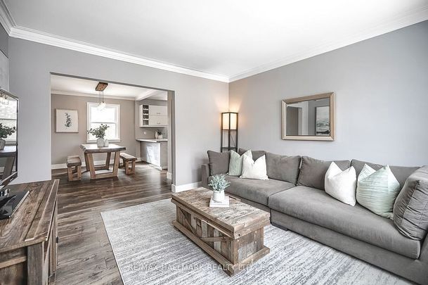 For Lease - 6 Thirty First Street Unit# UPPER, Toronto, Ontario - Photo 1