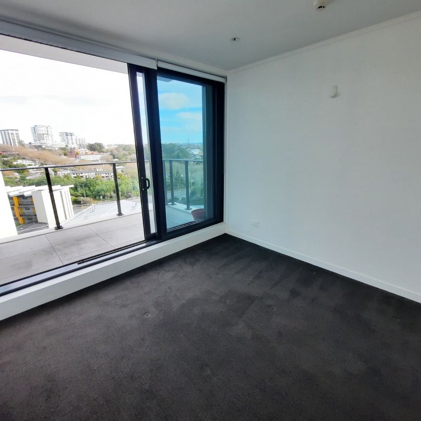 Spacious One Bedroom in SugarTree - Photo 1