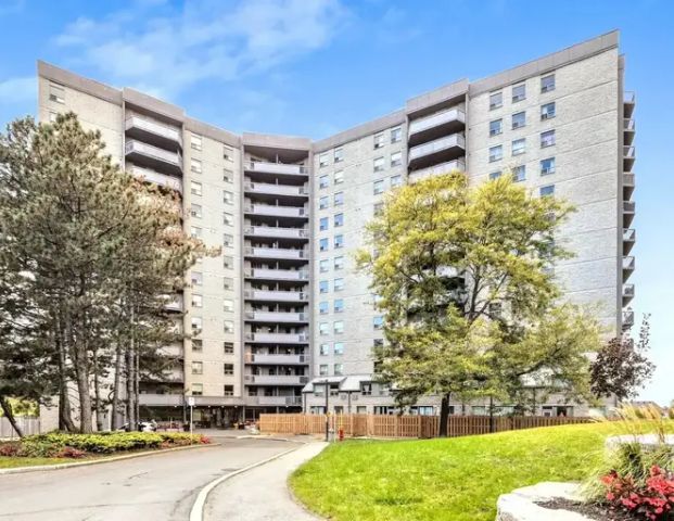 William Mosgrove Tower | 2881 Richmond Road, Ottawa - Photo 1