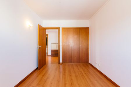 Apartamento T2 na Alta Lisboa para Arrendamento - Photo 4