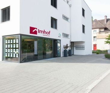 Helle 3.5-Zimmer-Wohnung im Erdgeschoss mit Gartensitzplatz! - Foto 6