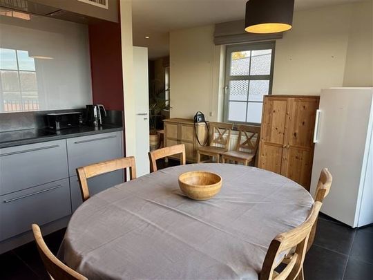 Appartement te huur - Foto 1