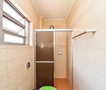 Casa com 4 quartos e 240m² para alugar em Sarandi, Porto Alegre. - Foto 5