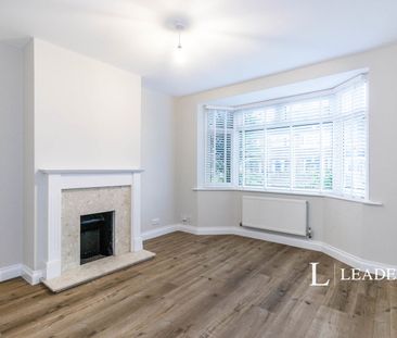 4 bedroom property to rent Havers Avenue, Hersham, Walton-on-Thames... - Photo 1