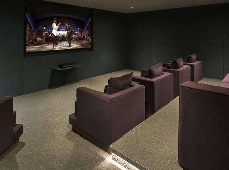 Southwark Bridge Road, Southwark, SE1 - Photo 2