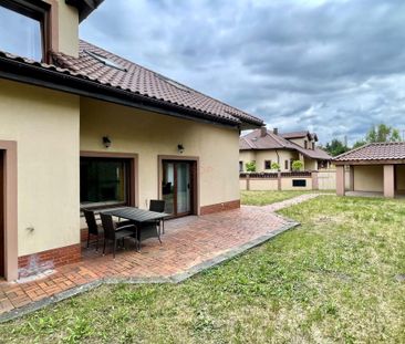 Przestronny dom na zamkniętym osiedlu - Фото 6