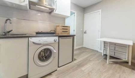 Carrer del Comte dAltea, Valencia, Valencian Community 46005 - Photo 3