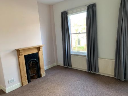 2 bedroom terraced house to rent - Photo 3