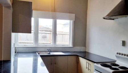 3 bedroom available for rent in Mangere - Photo 5