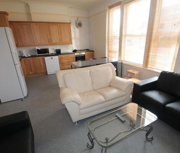 House share to rent - Photo 6