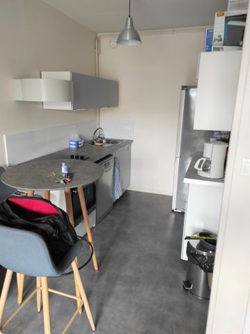 Location Appartement 40m² CALAIS 62100 - Photo 4