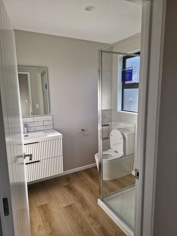 Charming 4BR Amberley Haven - $600/week - Photo 2