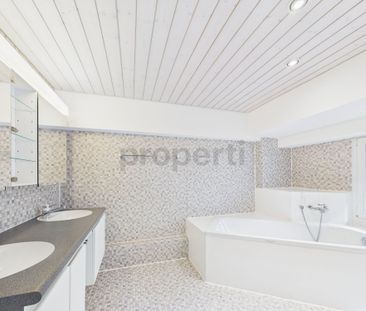 Charming 4.5-room duplex apartment in a quiet location in Wittnau - Foto 6