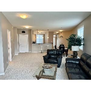2 Bed 2 Bath Underground Parking Fully Furnished All Util. Included - Photo 1