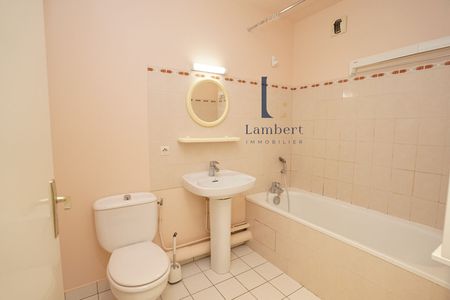 Location Appartement 1 pièce 29m² - Photo 3