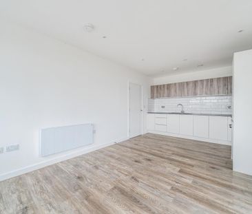 1 bedroom apartment to rent - Photo 4