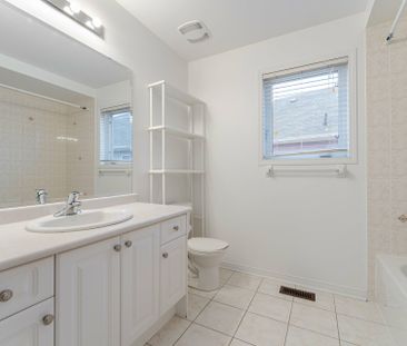 For Lease - 5099 Nestling Grove, Mississauga, Ontario - Photo 2