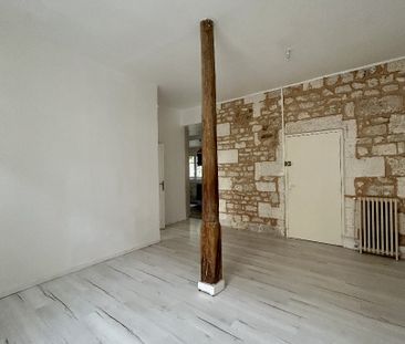 Location Appartement 2 pièces 41m² ANGOULEME 16000 - Photo 1