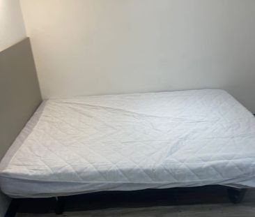 Studio Flat, Dumfries Street, LU1 - Photo 2