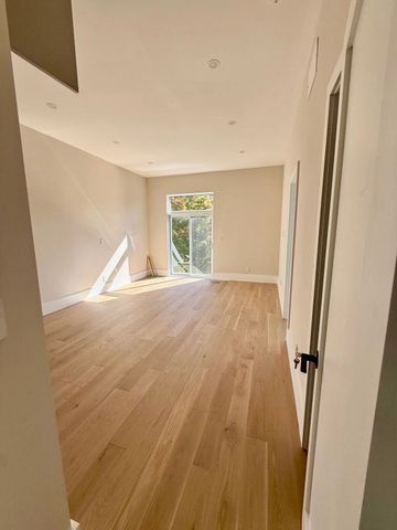 For Lease - 79A River Street, Parry Sound, Ontario - Photo 2