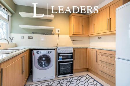 1 bedroom flat to rent - Photo 5