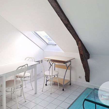 Location Appartement 1 pièce 11m² - Photo 4