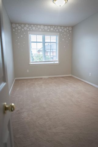 For Lease - 2077 Bergamot Circle, Orleans - Cumberland and Area, Ontario - Photo 4