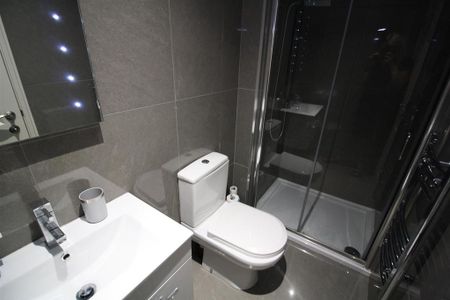 1 bedroom private hall to rent - Photo 4